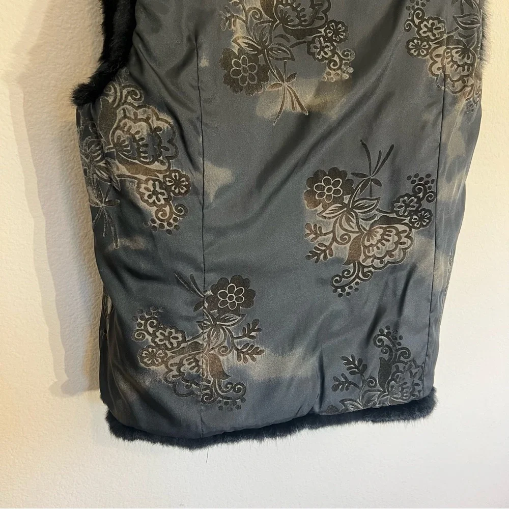 New Montanaco reversible velvet burnout faux fur trim puffer vest black Sz Large - Picture 9 of 11